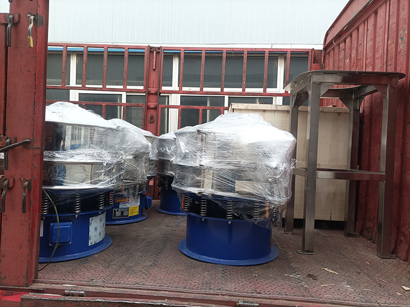 四臺旋振篩發貨