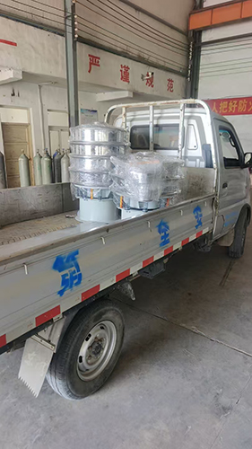 600型旋振篩發貨