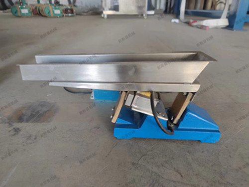 旋振篩,直線振動篩，電磁振動給料機(jī)發(fā)貨走起，