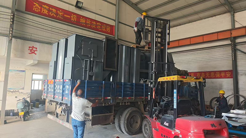 客戶定制大型斗提設備發貨